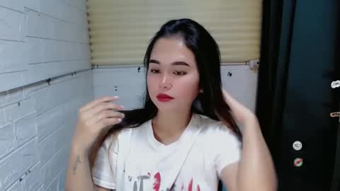 LAIKA online show from January 24, 4:05 am