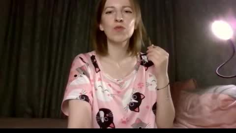 sweet_lilbunny online show from December 16, 3:18 pm