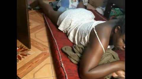 sweet_lilianah online show from April 28, 3:54 am