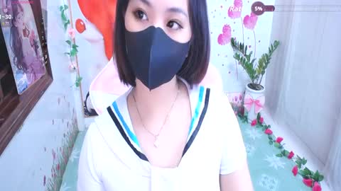 Snapshot of sweet_lily0 chatting on September 13, 6:16 pm Lily online show from September 13, 6:16 pm