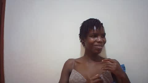 Liz online show from May 27, 1:57 am