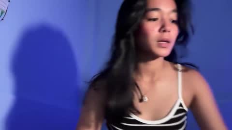 Snapshot of sweet_megan0 chatting on October 16, 11:35 am Megan online show from October 16, 11:35 am