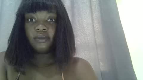 sweet_mellanie001 online show from March 23, 10:10 am