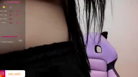Mia Johns online show from July 28, 3:43 pm