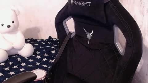 sweet_my_dream online show from December 17, 7:18 am