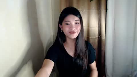 sweet nylia online show from July 17, 9:13 am
