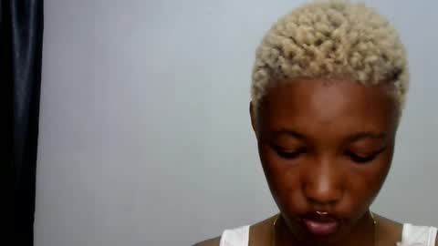 sweet girl online show from June 10, 7:34 pm