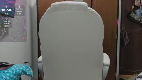 Snapshot of sweet_robyn chatting on January 10, 8:15 pm sweet_robyn online show from January 10, 8:15 pm