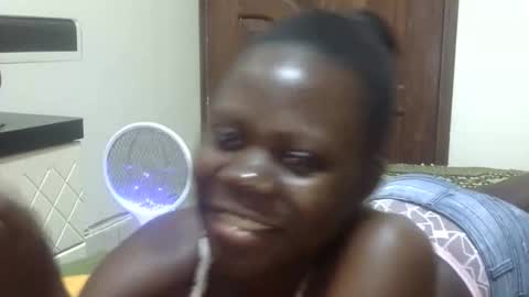 Snapshot of sweet_sharon01 chatting on September 13, 10:40 pm Sharon online show from September 13, 10:40 pm