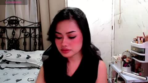 Leah online show from July 24, 7:44 pm