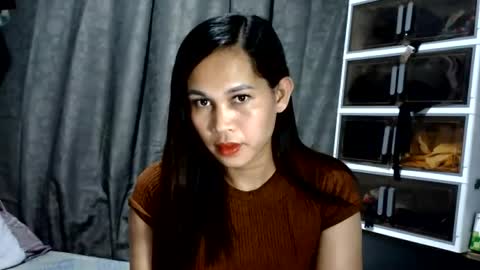 HI IM MONA AND IM YOUR NEXT WIFE online show from July 23, 2:09 am