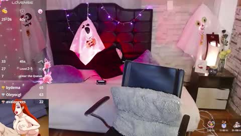 Snapshot of sweet_valery21 chatting on October 16, 10:34 pm valery online show from October 16, 10:34 pm