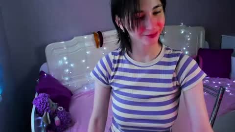 Carolina Lu online show from July 7, 7:23 am