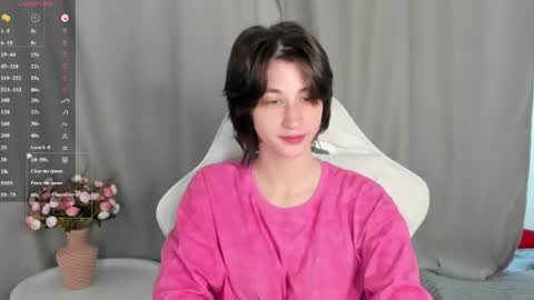 Carolina Lu online show from June 14, 2:09 am