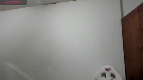 sweet_venus4 online show from February 24, 11:08 am