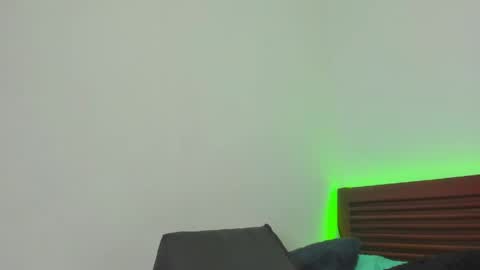 sweetafrican_squirt online show from May 22, 5:16 am