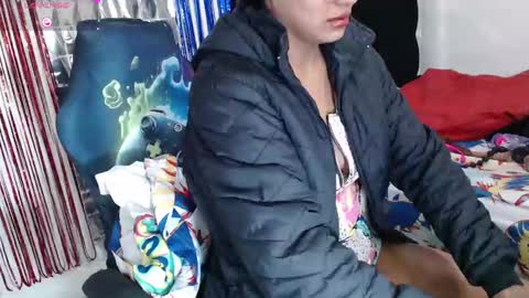 Snapshot of sweetalmaa chatting on September 12, 9:40 am Alma online show from September 12, 9:40 am