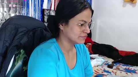 Snapshot of sweetalmaa chatting on September 13, 12:57 pm Alma online show from September 13, 12:57 pm