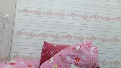 sweetasianforu online show from July 12, 7:04 pm
