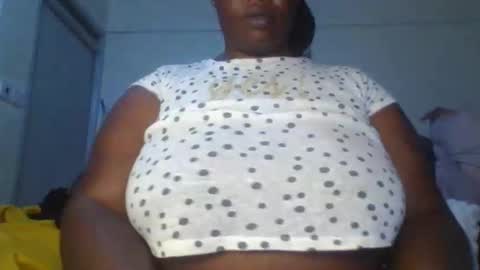 sweetbaby46 online show from September 16, 7:44 pm