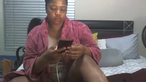 Snapshot of sweetberrybliss chatting on September 30, 6:13 pm sweetberrybliss online show from September 30, 6:13 pm