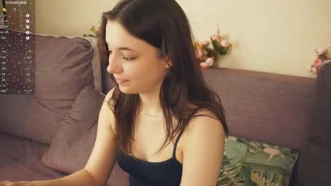 Eva  online show from May 28, 11:30 am