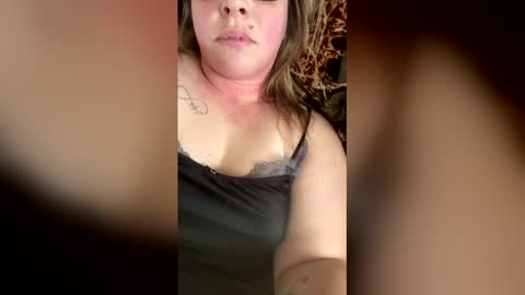 sweetcheeks5187 online show from December 15, 6:13 pm