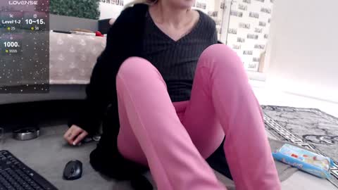 Snapshot of sweetdaiana23 chatting on December 20, 11:47 pm Daiana Onlyfans - Blonddaiana online show from December 20, 11:47 pm