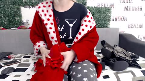 Snapshot of sweetdaiana23 chatting on January 10, 1:42 am Daiana Onlyfans - Blonddaiana online show from January 10, 1:42 am