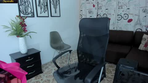 Snapshot of sweetfabianaxl chatting on February 7, 7:17 pm Fabiana online show from February 7, 7:17 pm
