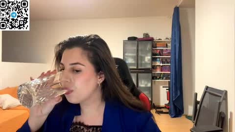 Joanna online show from May 24, 7:02 pm