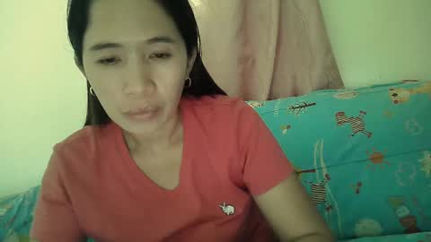 Snapshot of sweetfilipinawet chatting on March 7, 4:44 pm Stacy online show from March 7, 4:44 pm