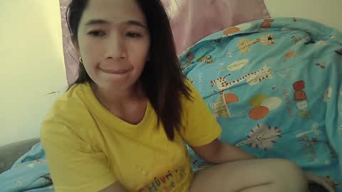 Snapshot of sweetfilipinawet chatting on January 6, 2:47 pm Stacy online show from January 6, 2:47 pm