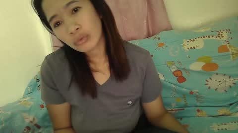 Snapshot of sweetfilipinawet chatting on February 4, 3:47 pm Stacy online show from February 4, 3:47 pm