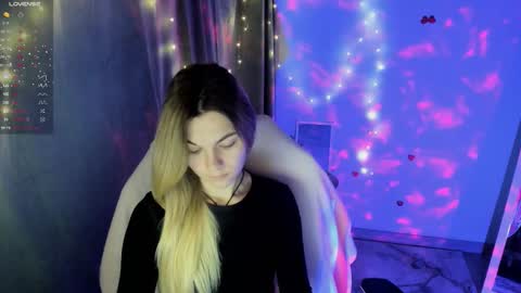 sweetfoyou online show from October 2, 6:18 am