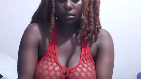 sweetgal11 online show from October 3, 7:08 pm