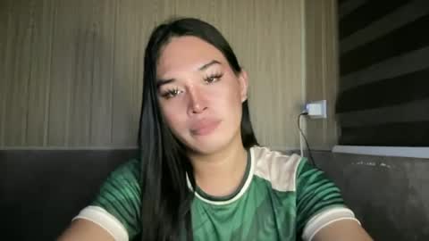 sweetgirl_rhainexxx online show from July 24, 8:49 pm
