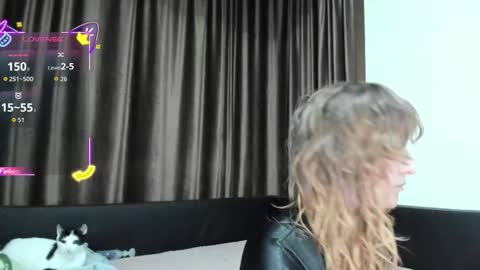 sweethornytanya online show from March 1, 3:50 am