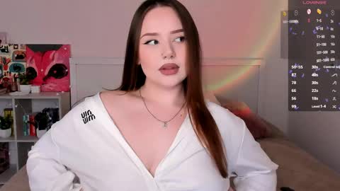 Hannah online show from March 27, 1:45 pm