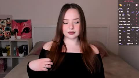 Hannah online show from February 25, 1:31 pm