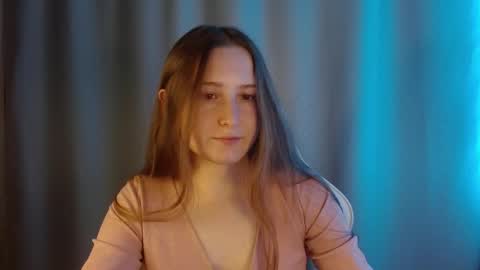 Annie online show from October 29, 8:55 pm