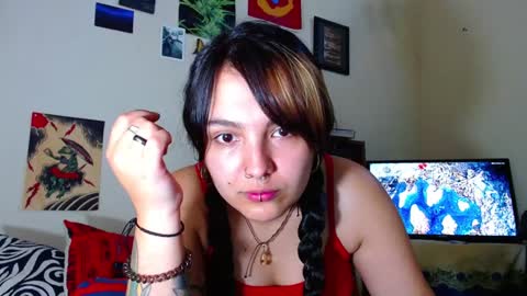 Snapshot of sweetie_maryy chatting on February 2, 4:11 pm Maria my insta sweetie maryy online show from February 2, 4:11 pm