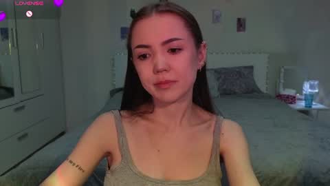 sweetieee_kira online show from June 26, 3:08 am