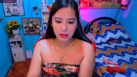 Nicole online show from March 8, 6:57 pm