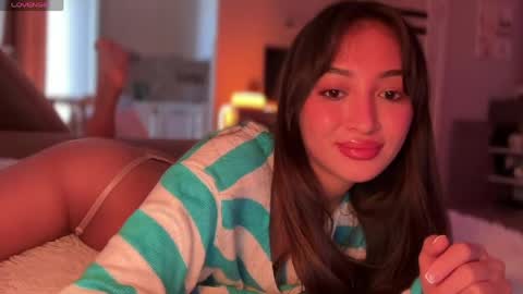 sweetiesoul online show from April 17, 8:49 am