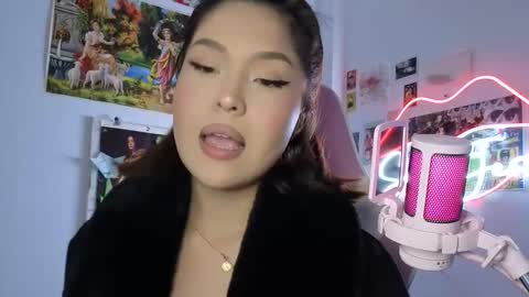 SweetJess online show from January 18, 2:52 am