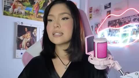 SweetJess online show from April 19, 1:38 am