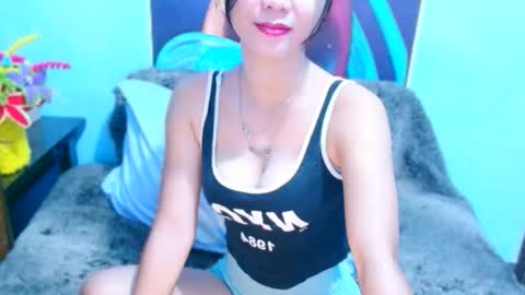 jona online show from September 15, 11:23 pm