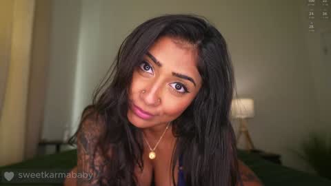 Snapshot of sweetkarmababy chatting on October 14, 8:44 pm Karma Sutra sweetkarmababy online show from October 14, 8:44 pm