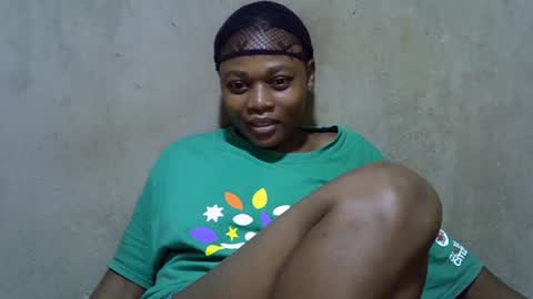 sweetlove982903 online show from July 23, 1:58 am
